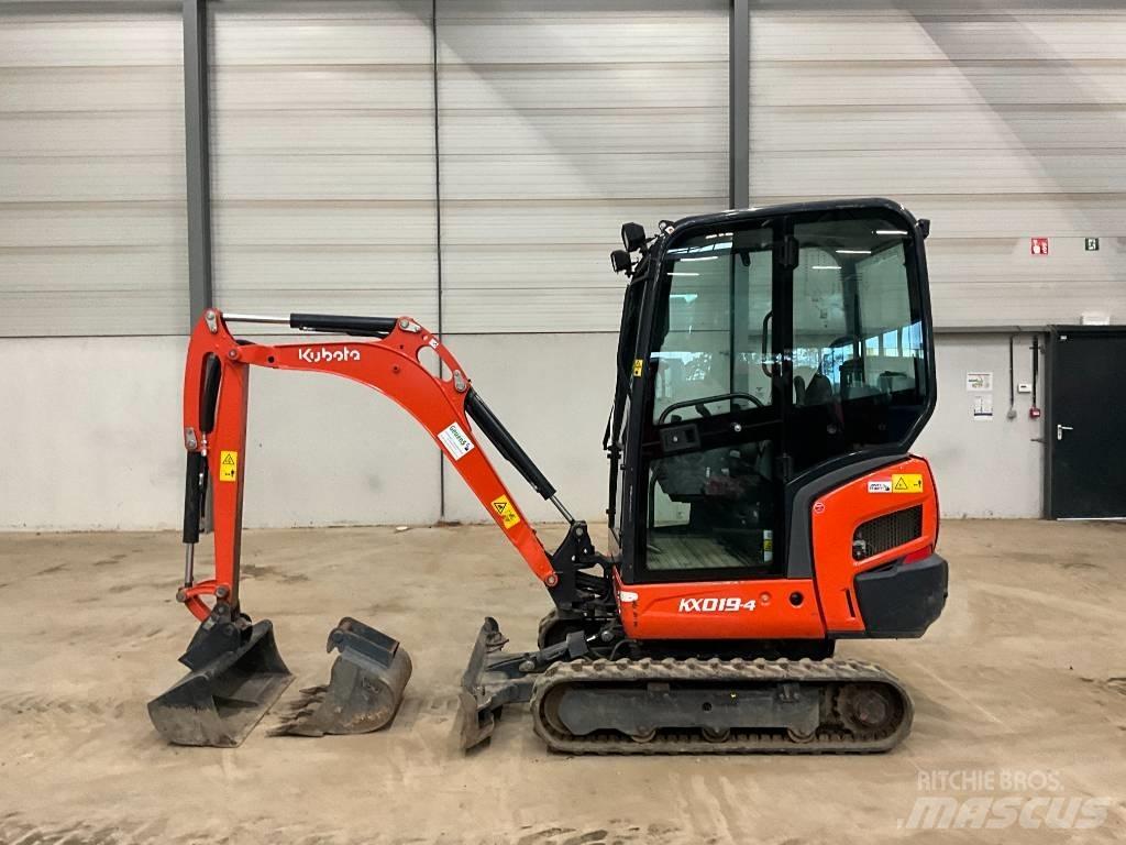 Kubota KX 019-4 Minikaivukoneet < 7t