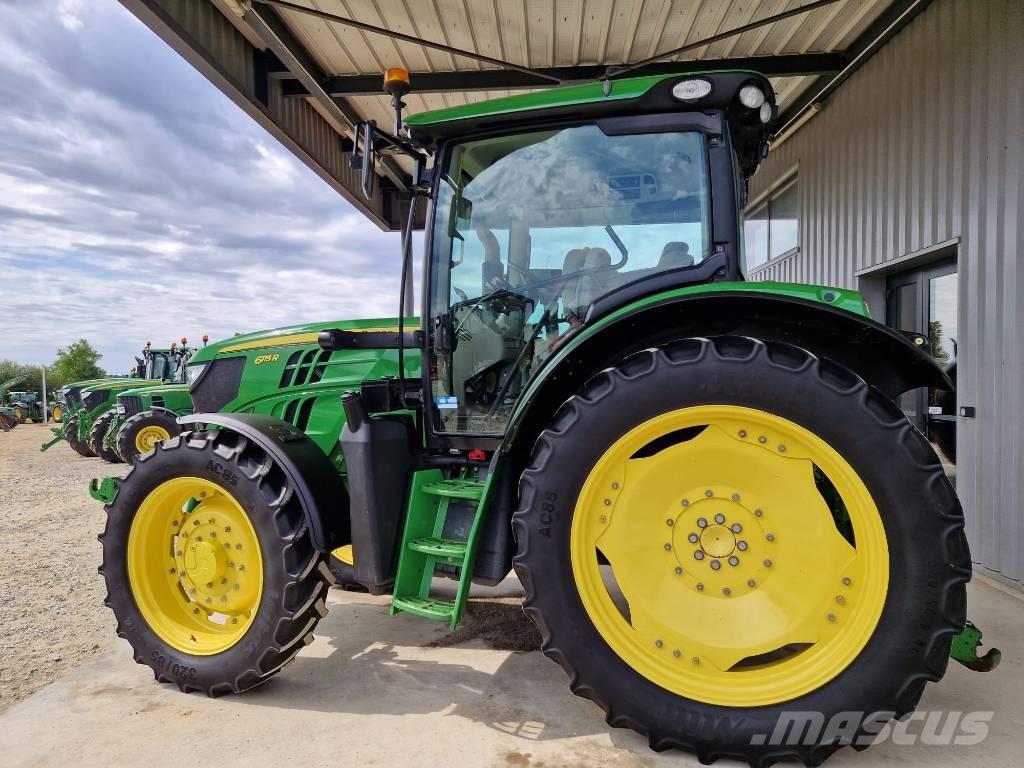 John Deere 6115 R Traktorit