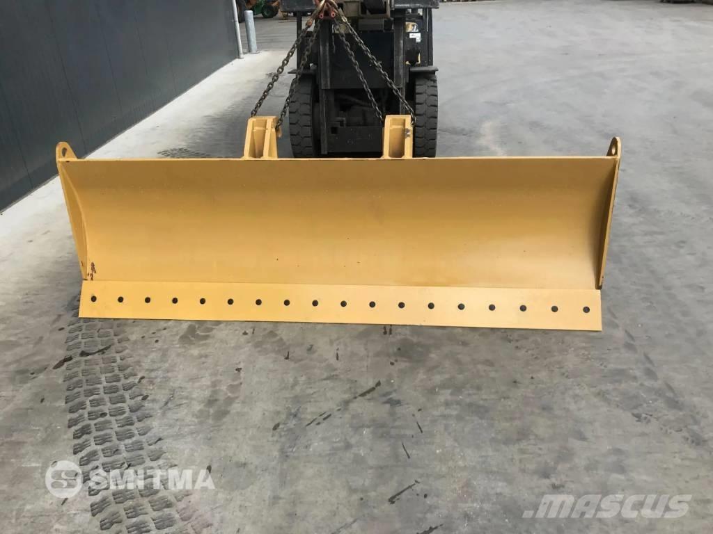 Komatsu QR Puskulevyt
