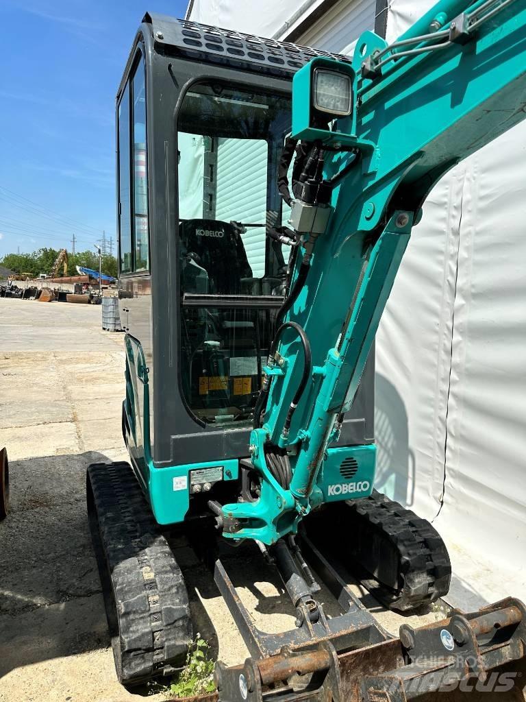 Kobelco SK17SR-3E Minikaivukoneet < 7t