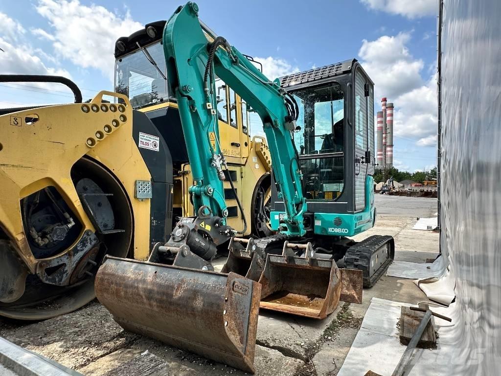 Kobelco SK17SR-3E Minikaivukoneet < 7t