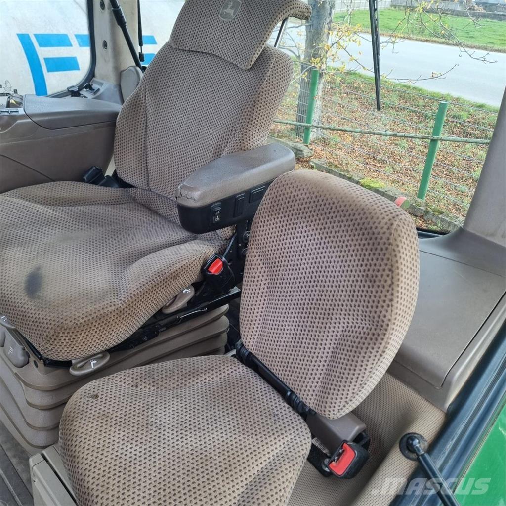 John Deere 7310 R Traktorit