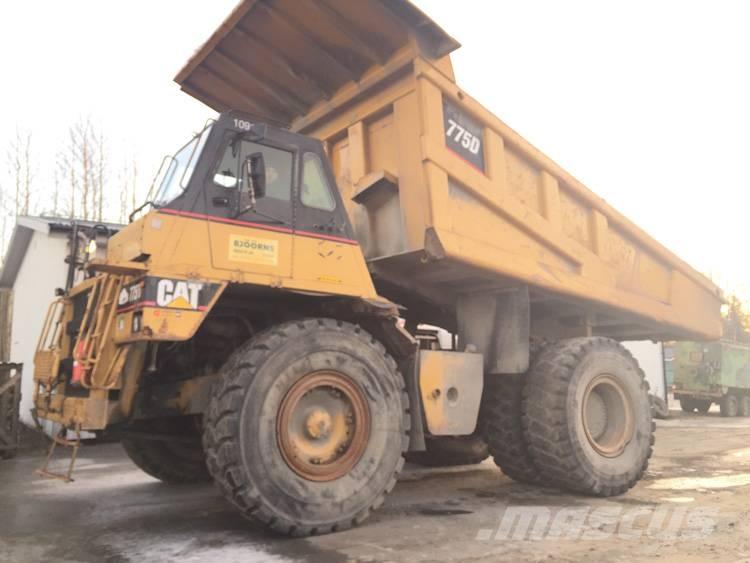 CAT 775 D Maansiirtoautot