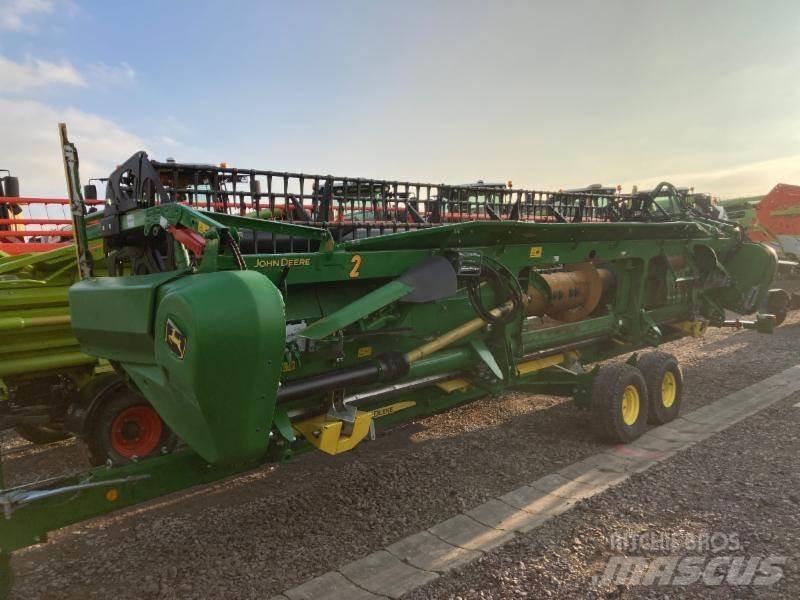 John Deere T660 i Leikkuupuimurit