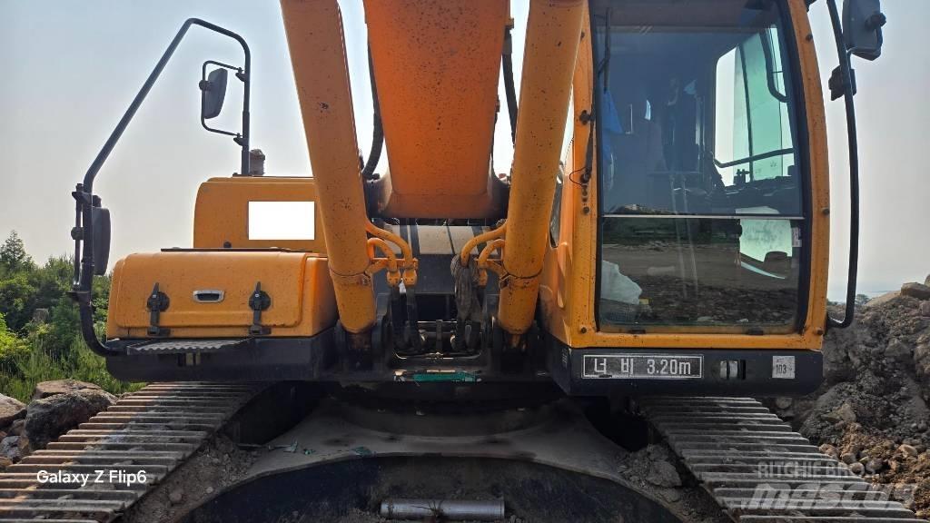 Hyundai Robex 300 LC Telakaivukoneet