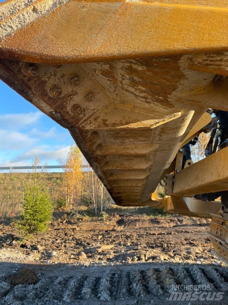 CAT D6 Telaketjupuskutraktorit