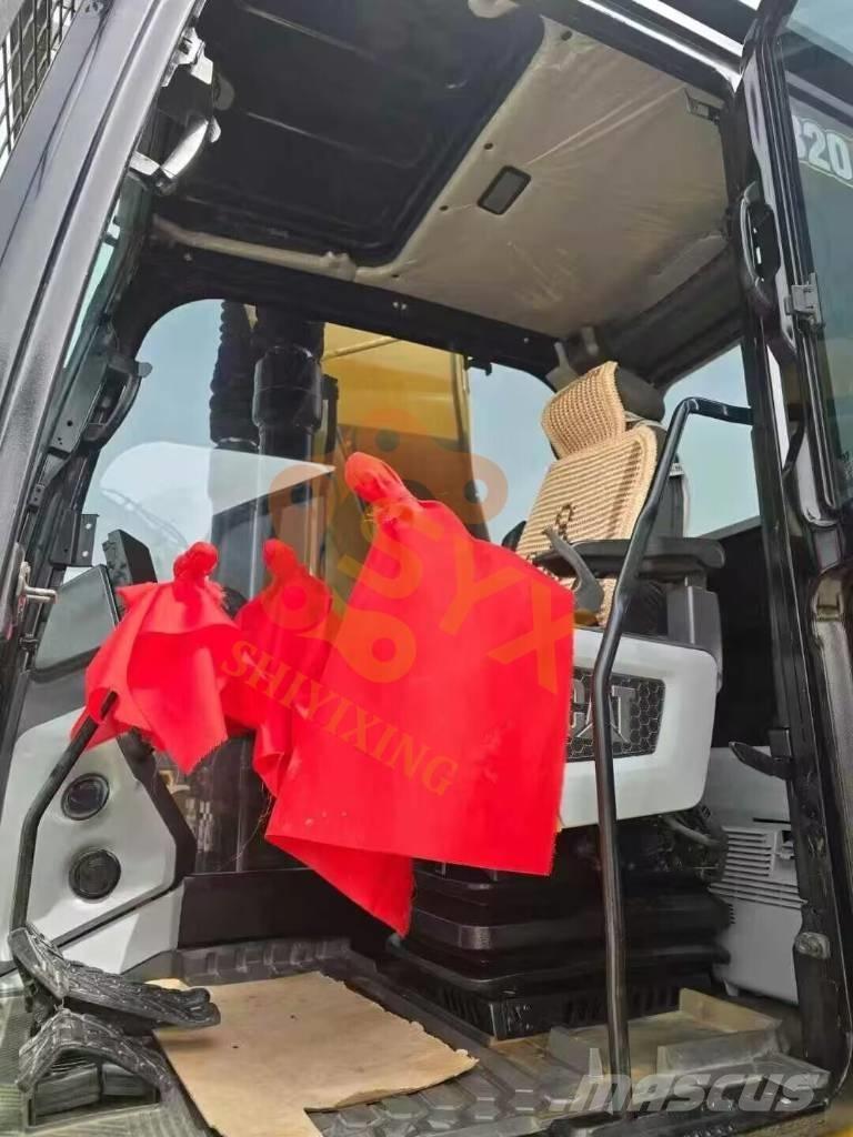 CAT 320NG Telakaivukoneet