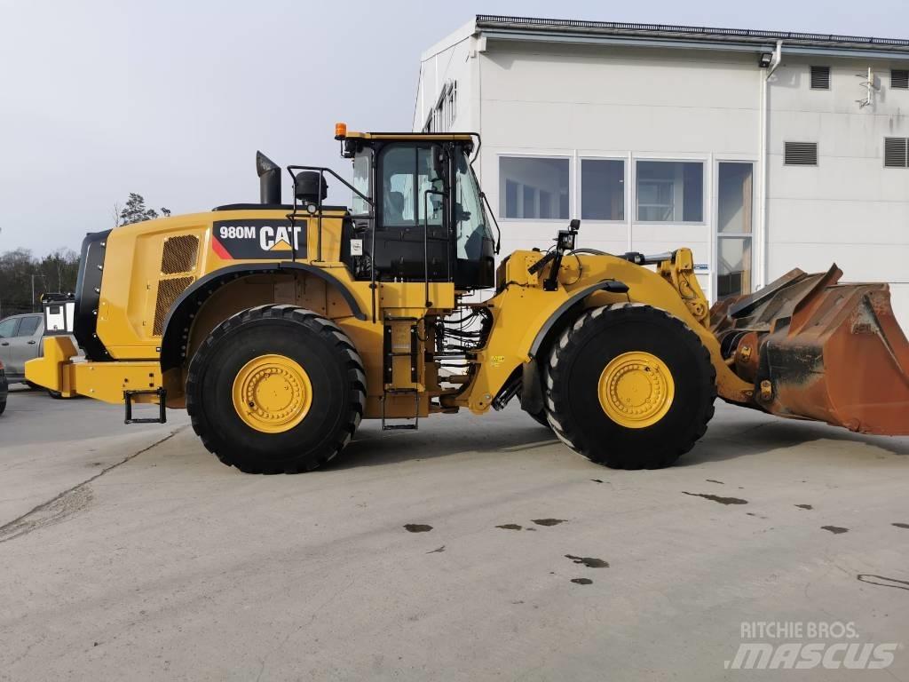 CAT 980M Pyöräkuormaajat