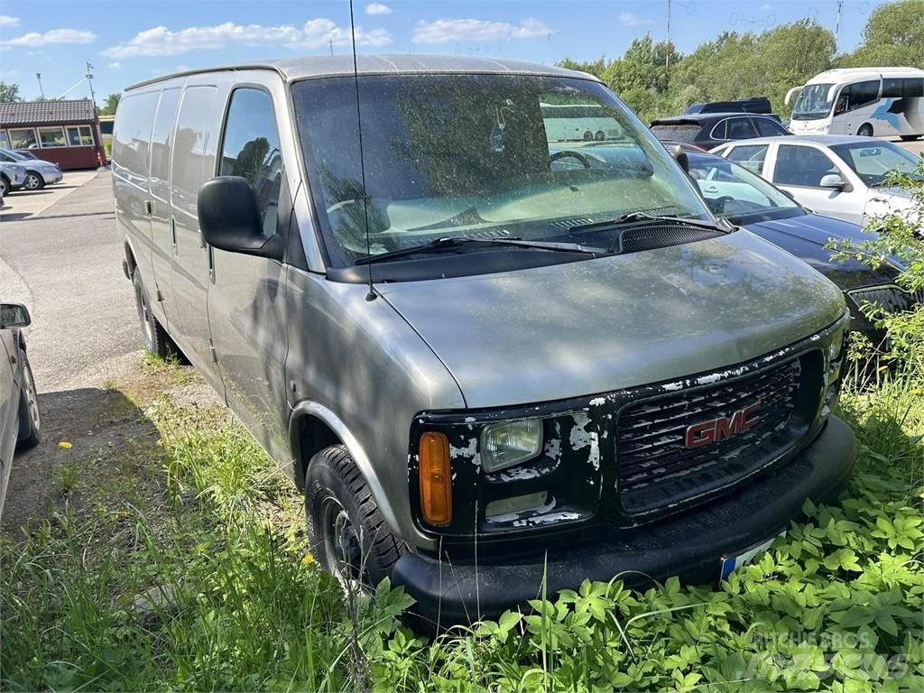 GMC SAVANA Pakettiautot