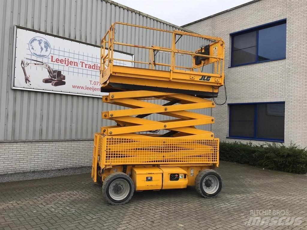 JLG 4069LE Saksilavat