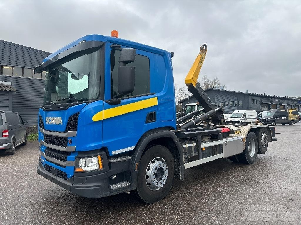 Scania P 360 Koukkulava kuorma-autot