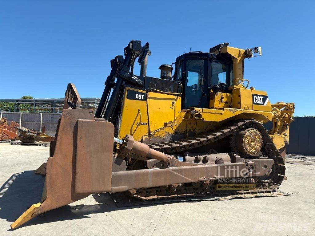 CAT D 9 T Telaketjupuskutraktorit