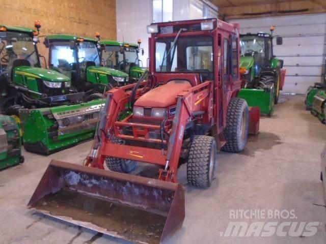 Case IH 1140 Traktorit