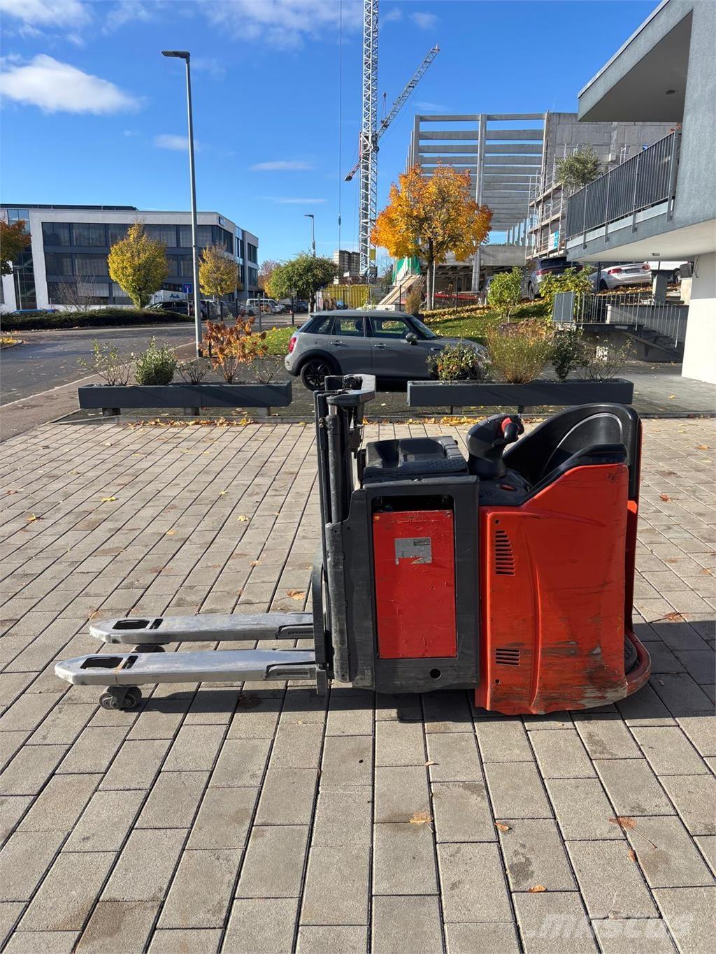 Linde L12 LHP SP Ajettavat pinoamisvaunut