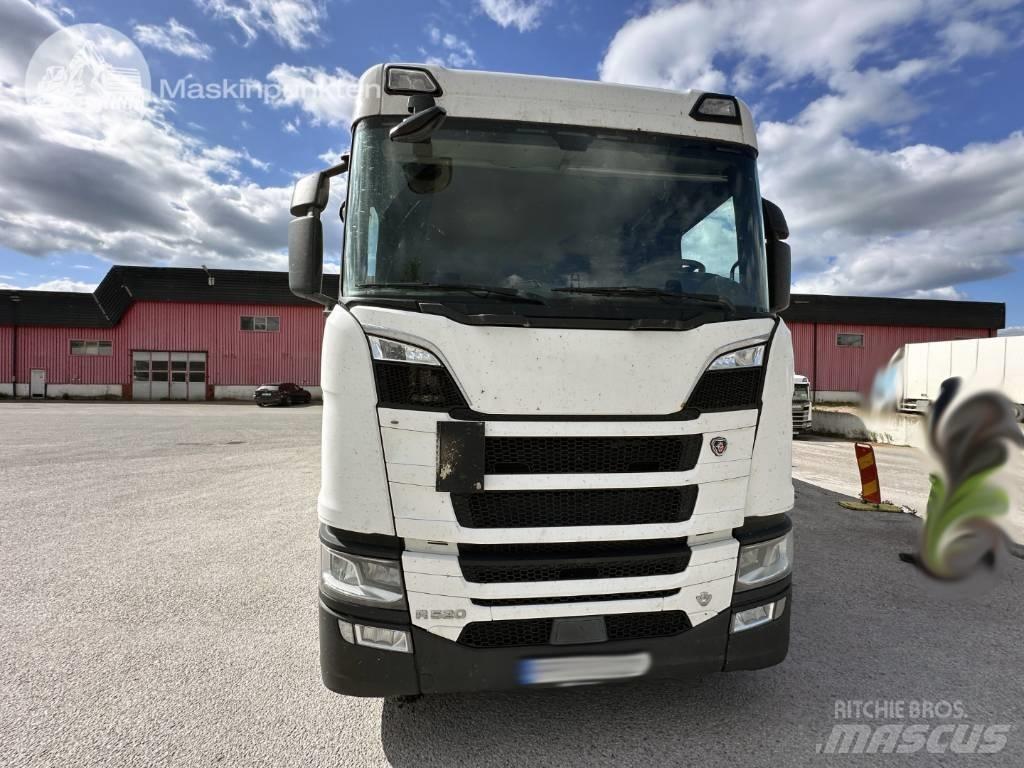 Scania R 520 Umpikorikuorma-autot