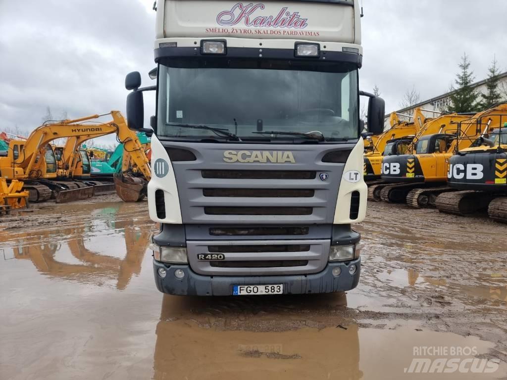 Scania R 420 Vetopöytäautot