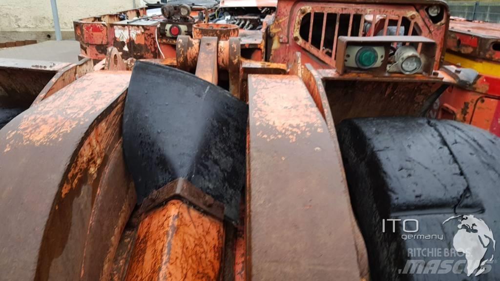 Sandvik LH208L Maanalaiset lastauskoneet