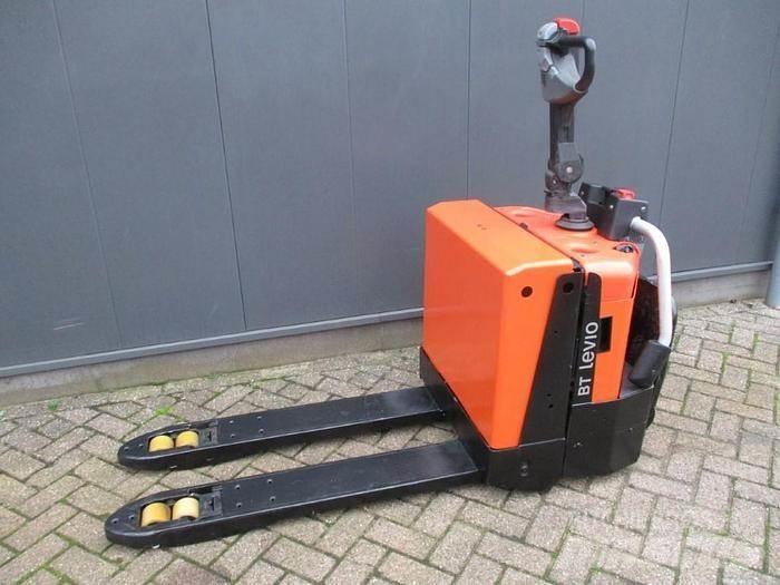 BT LPE 200-6 Lavansiirtotrukit ajotasolla