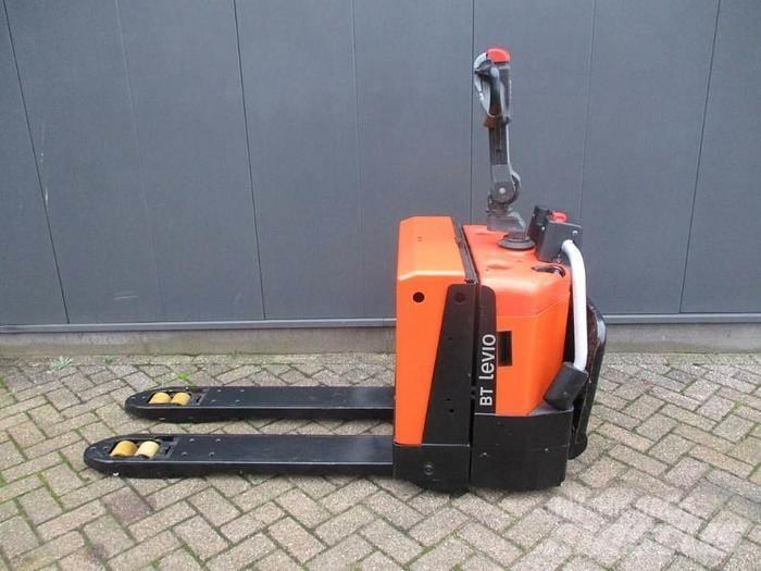 BT LPE 200-6 Lavansiirtotrukit ajotasolla