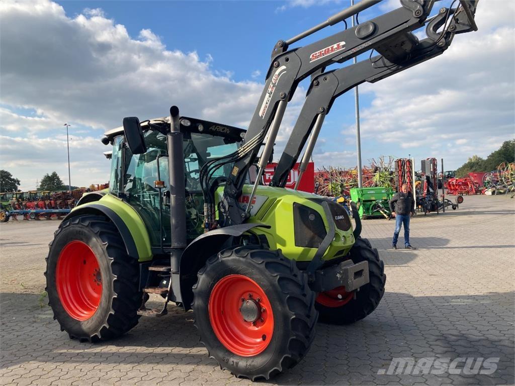 CLAAS Arion 430 Traktorit