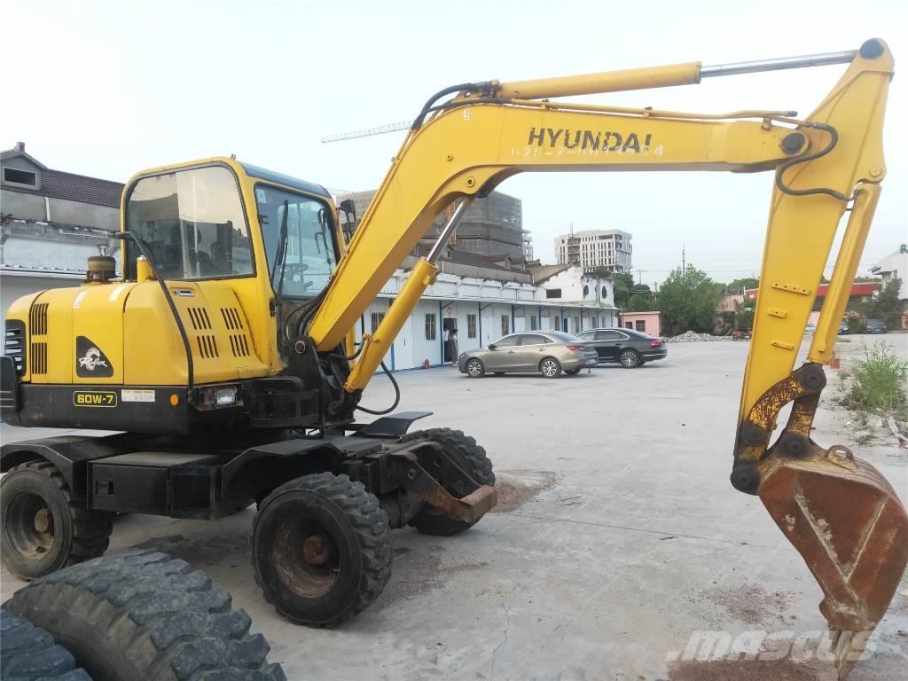 Hyundai R60W-7 Pyöräkaivukoneet