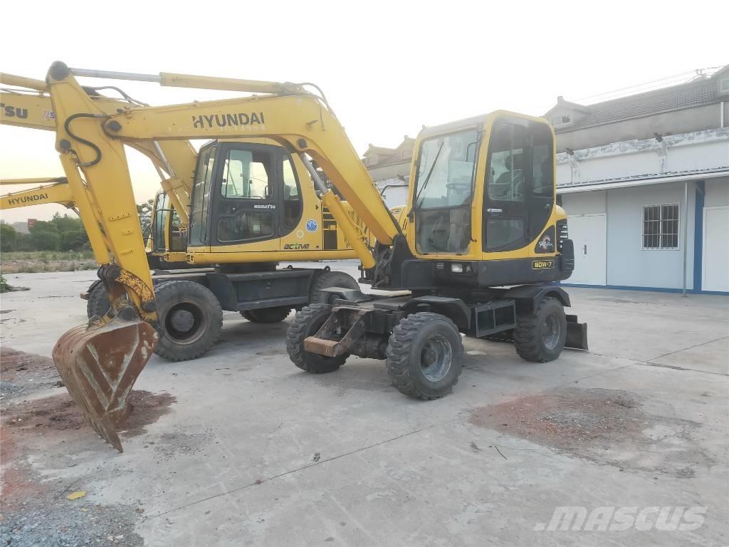 Hyundai R60W-7 Pyöräkaivukoneet