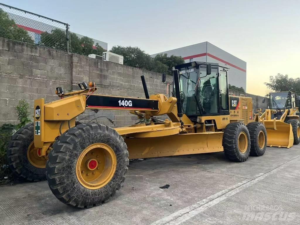CAT 140 G Tiehöylät