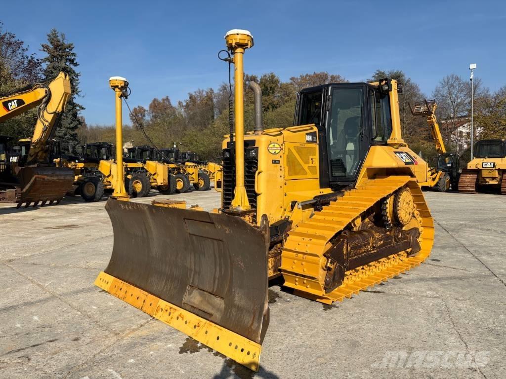 CAT D 6 N XL Telaketjupuskutraktorit