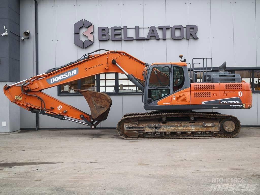 Doosan DX 300 LC-5 Telakaivukoneet