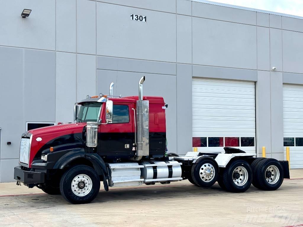 Western Star 4900 Vetopöytäautot
