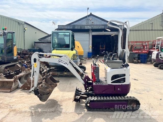 Takeuchi TB 210 Minikaivukoneet < 7t