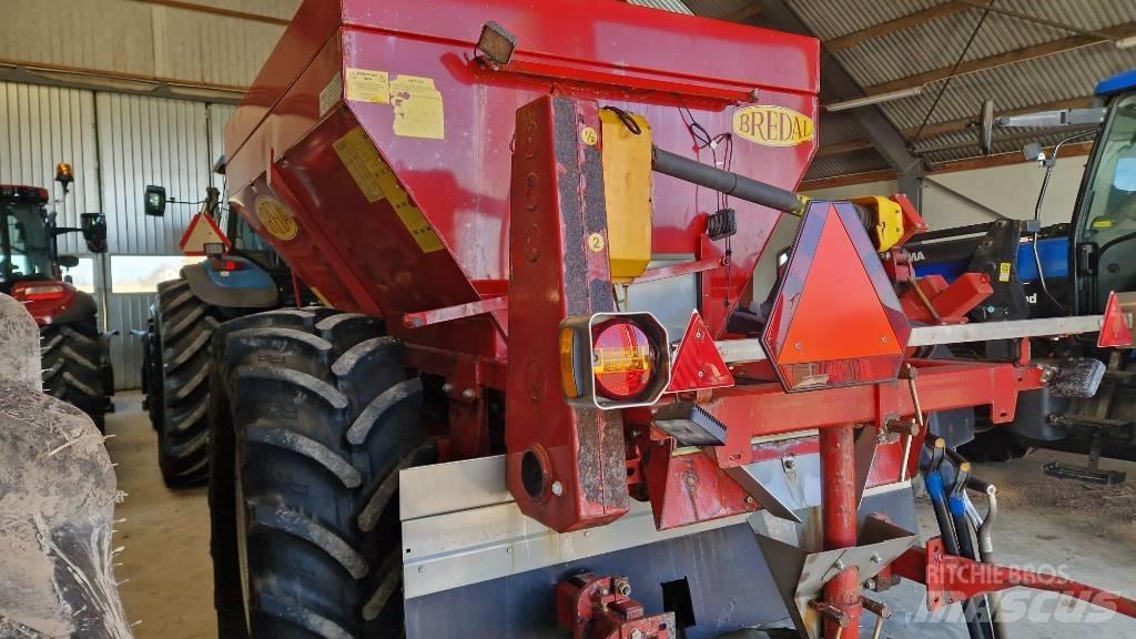 Bredal K 65 Lannoitteenlevittimet