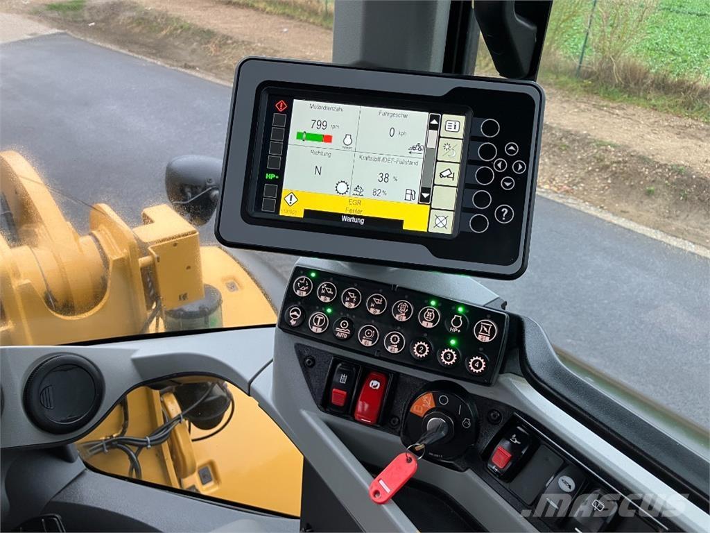 CAT 938 M Pyöräkuormaajat