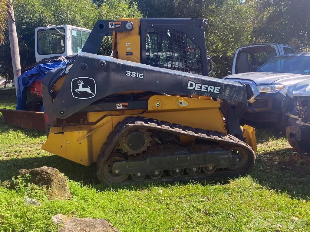 John Deere 331G Liukuohjatut kuormaajat