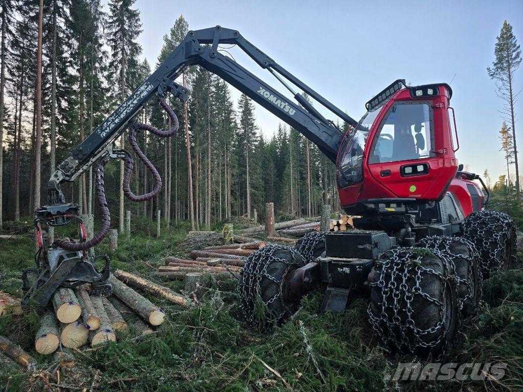 Komatsu 901 Harvesterit