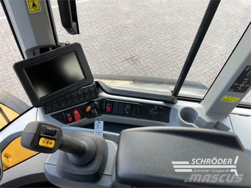 CAT 938 HL Pyöräkuormaajat