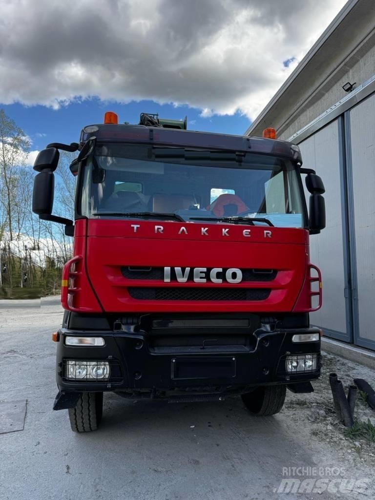 Iveco Trekker 450 Betonipumppuautot