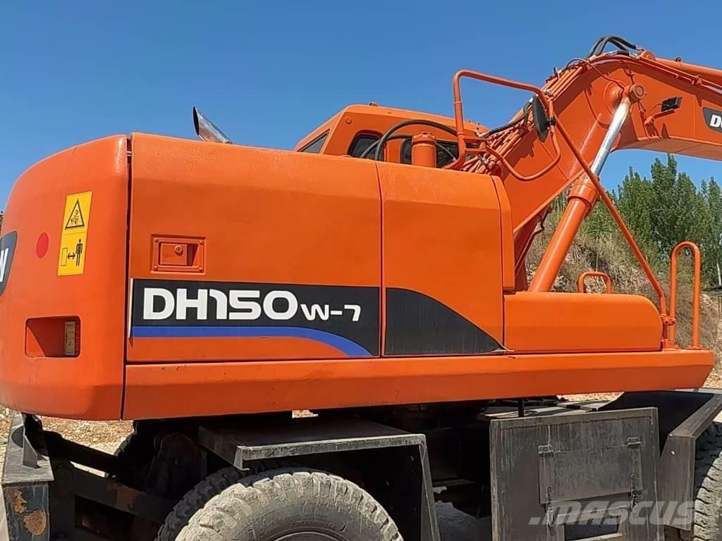 Doosan DH150 W-7 Pyöräkaivukoneet