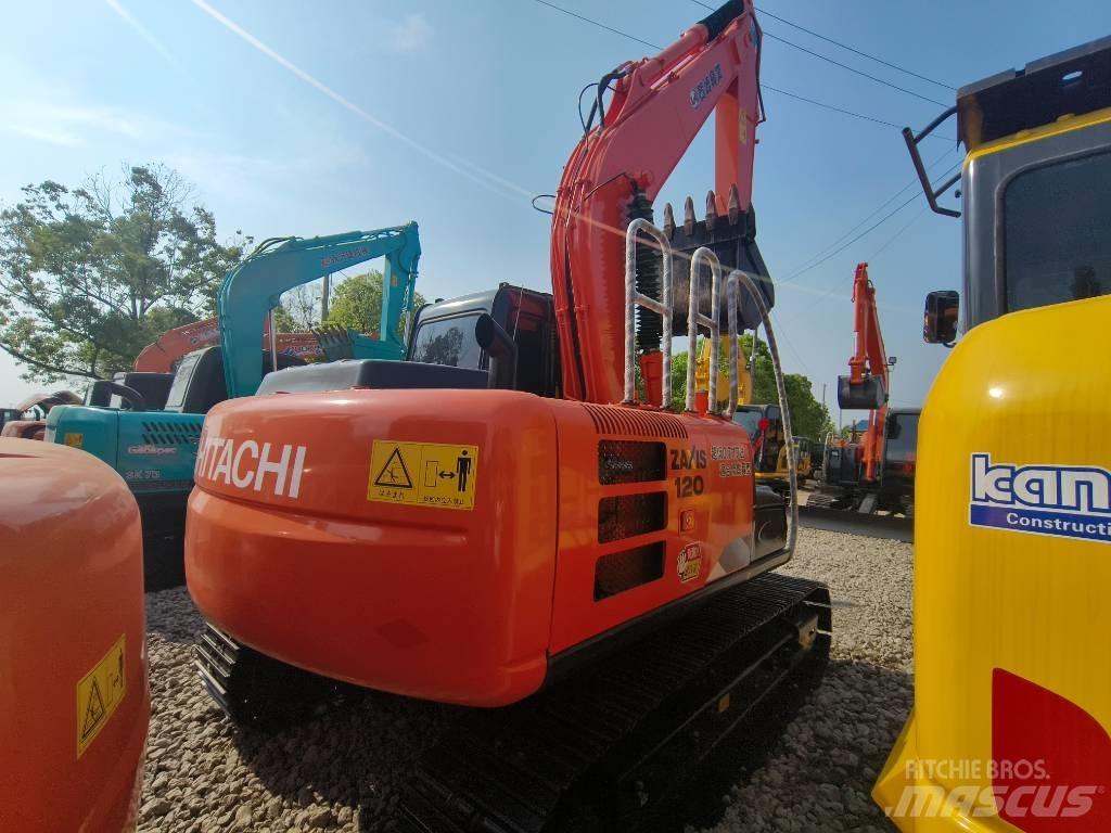 Hitachi ZX 120 Telakaivukoneet