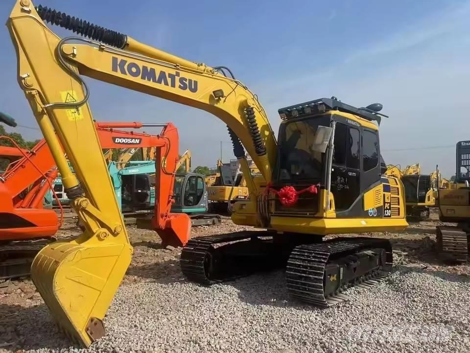 Komatsu PC 130 Midikaivukoneet 7t - 12t