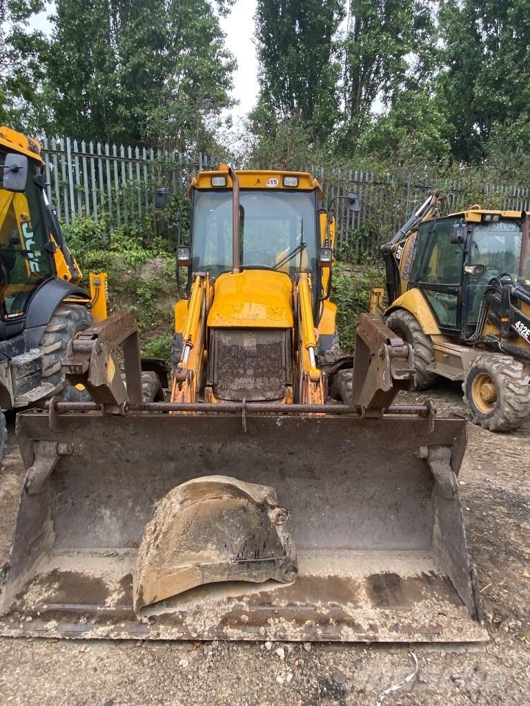 JCB 3 CX Kaivurikuormaajat