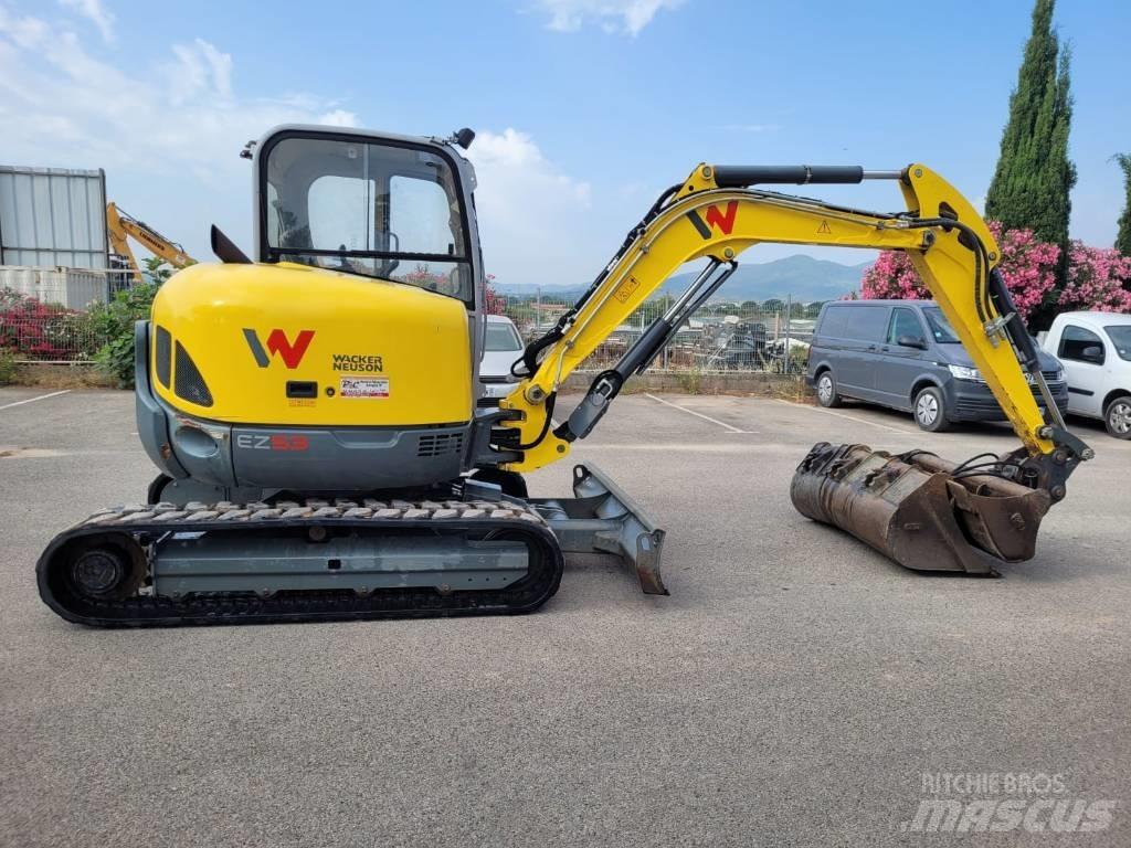 Neuson EZ 53 Minikaivukoneet < 7t