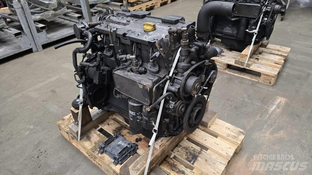 Deutz TD2012L042V Moottorit