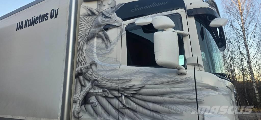 Scania R 360 Umpikorikuorma-autot