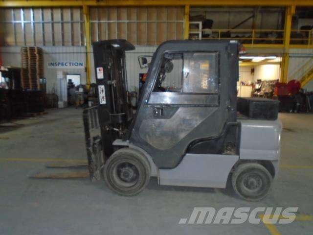 Nissan MYG1F2A30V Teleskooppipuominostimet