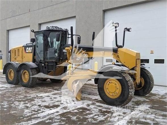 CAT 140M3 AWD Tiehöylät