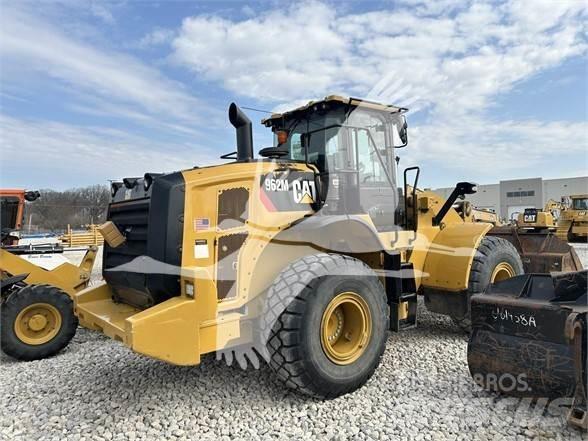 CAT 962M Pyöräkuormaajat
