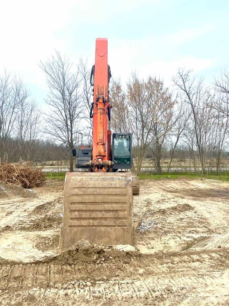 Hitachi ZX 350 LC-3 Telakaivukoneet