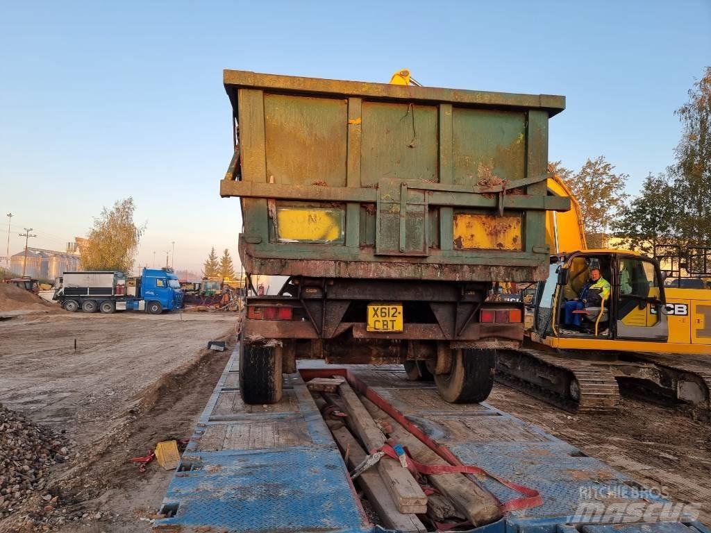 Montracon trailer Koukkulaite perävaunut