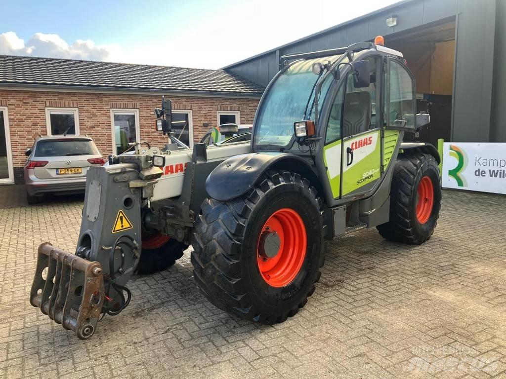 CLAAS Scorpion 9040 Maatalouskurottajat